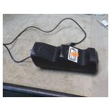 XBOX CONTROLLER BATTERIES & CHARGER