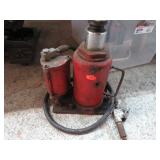 AIR / HYDRAULIC BOTTLE BOTTLE JACK 20 TON ?