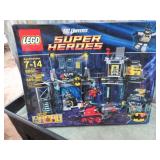 LEOG DC UNIVERSE SUPER HEROES SET