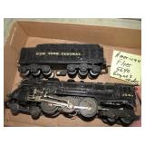 AMERICAN FLYER 5640 MODEL TRAIN ENGINE & TENDER