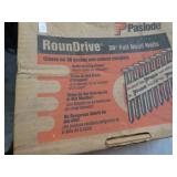 PASLODE ROUND DRIVE 30* 2 3/8' NAILS -- PARTIAL BX