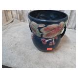 REPRODUCTION ROSEVILLE POTTERY VASE