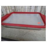 BAKING DISH W/ COVER