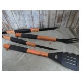 BBQ GRILL TOOLS