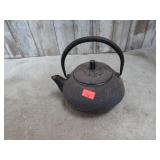 FAFUH JAPANESE TETSUBIN CAST IRON TEA POT