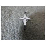 10kt GOLD CROSS PENDANT