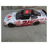 1:25 DIECAST #21 ELLIOTT SADLER RACE CAR
