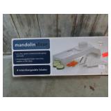 MADOLIN VEGETABLE SLICER