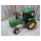 DIECAST JOHN DEERE 4255 TRACTOR