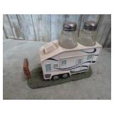 CAMPING TRAILER SALT & PEPPER SHAKER SET