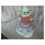 TALKING STAR WARS BABY YODA