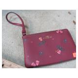 WALLET -- MARKED COACH