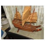WOODEN CHINESE JUNK SHIP MODEL