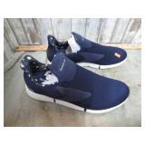 REEBOK SHOES -- 11 1/2