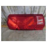 NEW PAIR-- TAIL LIGHT LENSES 1980-86 FORD PU