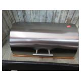 BREAD BOX