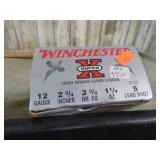 25-- 12ga 2 3/4" #5 SHOTGUN SHELLS