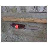 WINCHESTER HUNTING KNIFE -- NO SHEATH