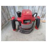 SKIL 1 3/4 HP ROUTER