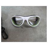 NO CRY ONION GOGGLES