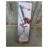 WHIPPED CREAM MAKER