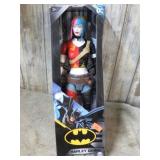 BATMAN HARLEY QUINN FIGURE