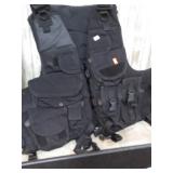 TACTICAL VEST