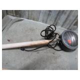FLOOD LIGHT