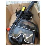 DIVING MASKS & SNORKELS