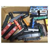 DIECAST MAISTRO TRAINS - CARS