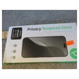 iPHONE 17 PRAVACY SCREEN PROTECTOR