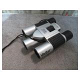 DIGITAL CAMERA BINOCULARS