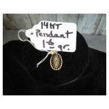 14 KT GOLD PENDANT -- 1.6g