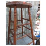 BAR STOOL