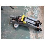 FLOOR JACK