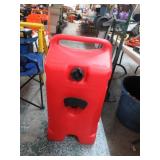 14 gal GASOLINE CADDY -- NO HOSE