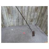 ASH PULLER