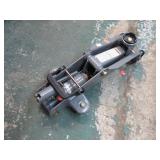 FLOOR JACK
