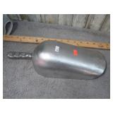 GRAIN  / SEED SCOOP