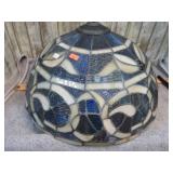 TIFFANY STYLE STAINED GLASS LAMP SHADE