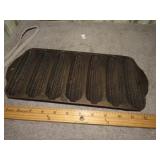 GRISWOLD 273 CRISPY CORN STICK PAN