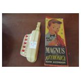 VINTAGE TOY MAGNUS KEYMONICA WITH BOX