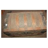 NICE ORIGINAL CAMEL BACK TRUNK- NO TRAY