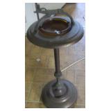 SMOKING STAND ASHTRAY WITH IMPALA HANDLE