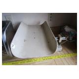 ANTIQUE BABY SCALE