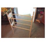ANTIQUE QUILT RACK