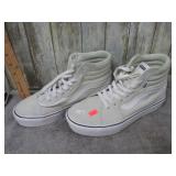 VAN'S SHOES -- WOMEN'S 8.5