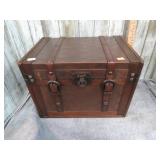 MINI STEAMER TRUNK