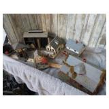 HO MODEL TRAIN BUILDINGS