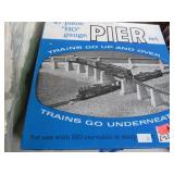 'H O' PIER SET